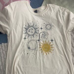 Boutique oversized graphic tee